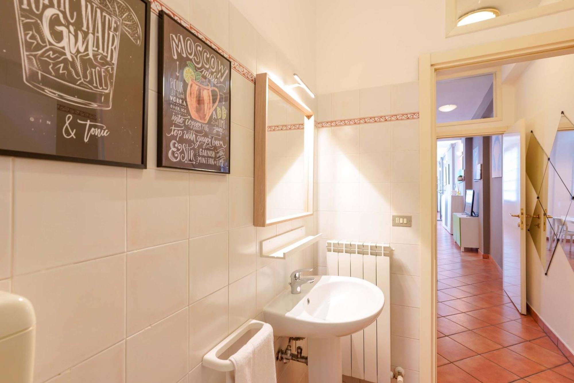 Zamboni 58 Apartment - Zona Movida بولونيا المظهر الخارجي الصورة